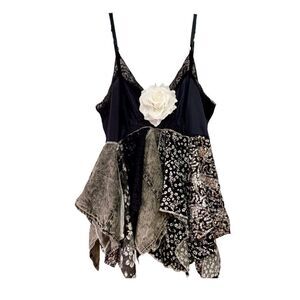 Black Silk White Lace Multi Layer Asymmetrical Floral Lace Cami Tank Top